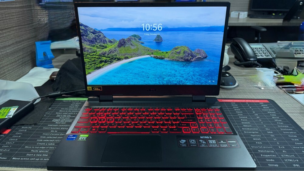 Acer Laptop No Scratch  - 3