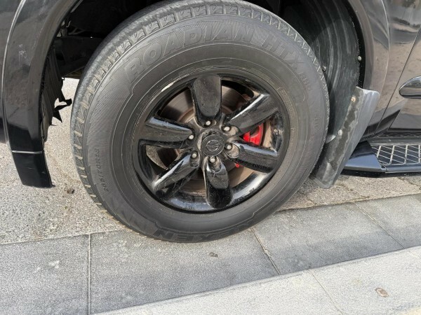 Nissan Armada 2010 5.6L V8 - 5