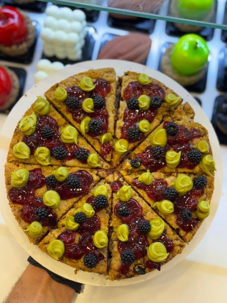 pastry chef - 13