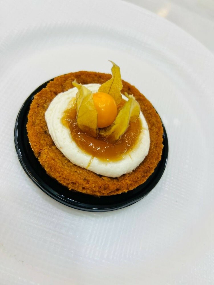 pastry chef - 24