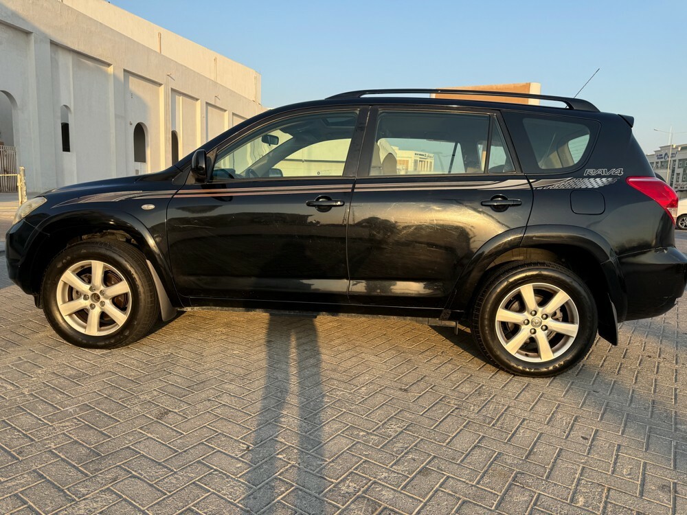 first owner Toyota RAV 4 - 1