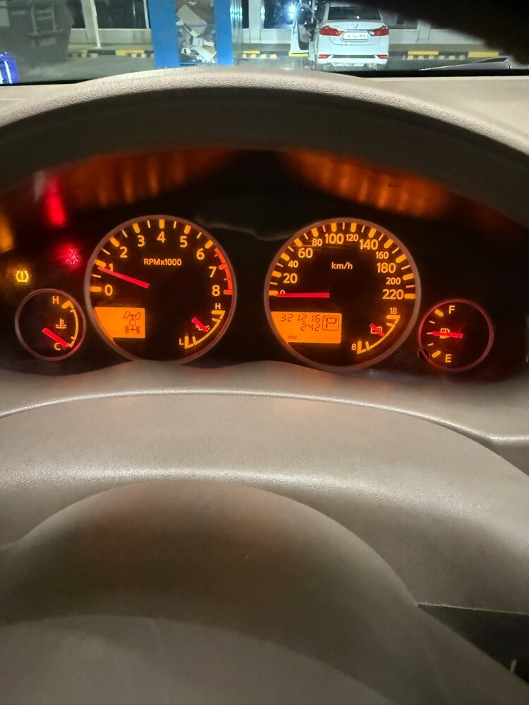 نيسان باثفندر - 8