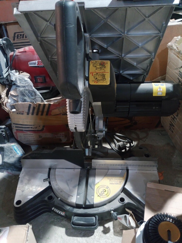 wood cutting machine - 1