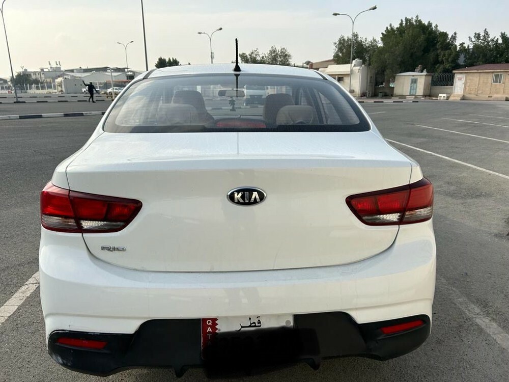 Available cars on rent - 3