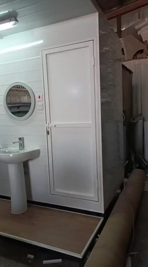 Toilet 3/1.90 - 2