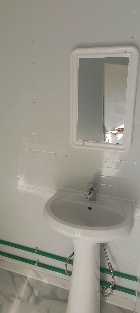 room kitchen toilet - 9