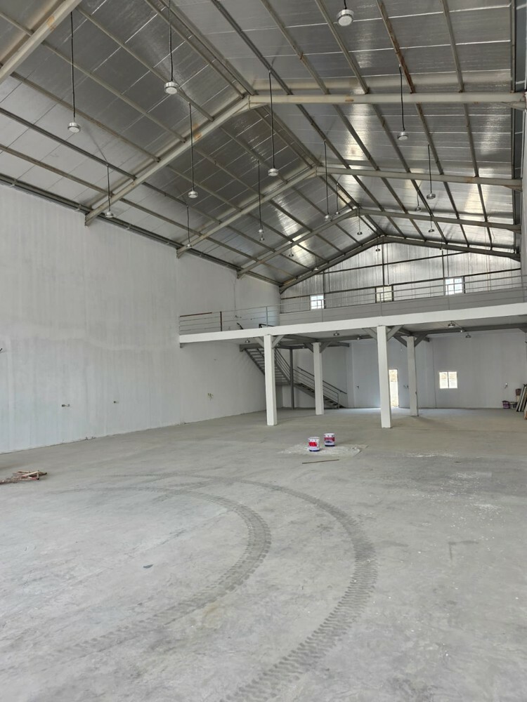 Store for rent in Birkat Al Awame - 1
