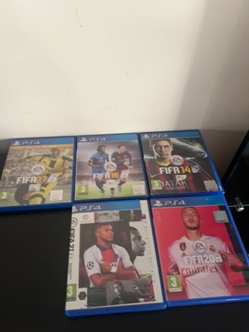 ps4 fifa games and more  - 1