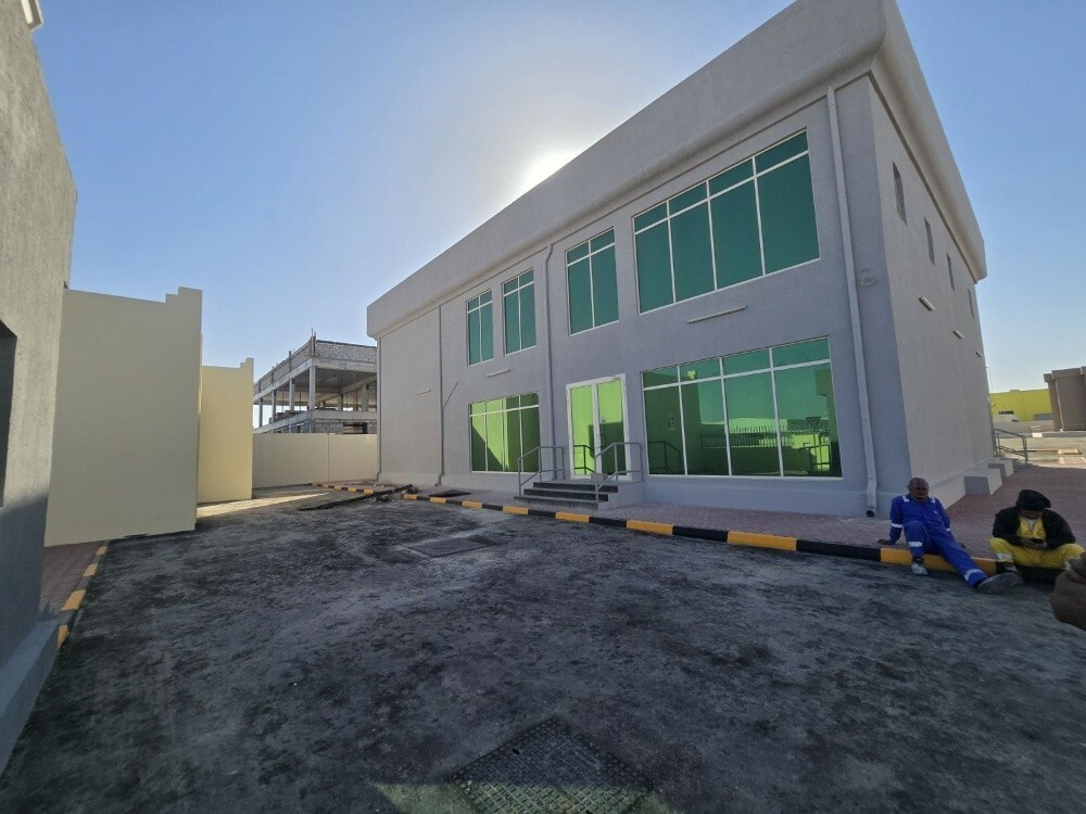 Plot Area 8600 Sqm Warehouse with - 3
