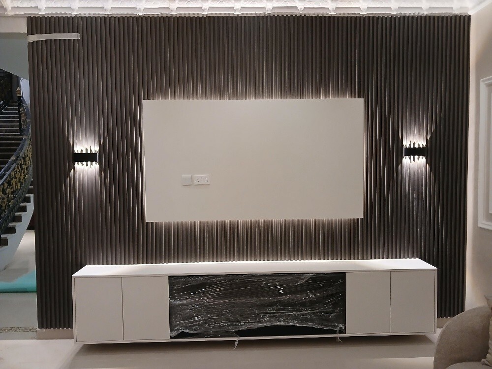 Tv decorations - 4