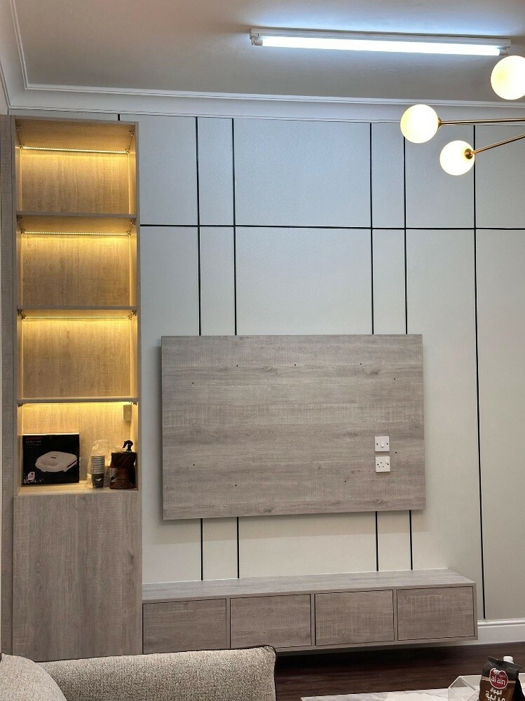Tv decorations - 6