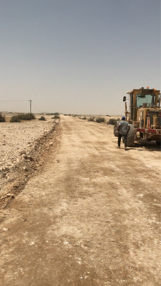 Grader and roller for rent - 7