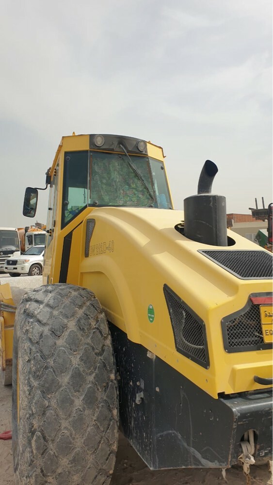 Grader and roller for rent - 5