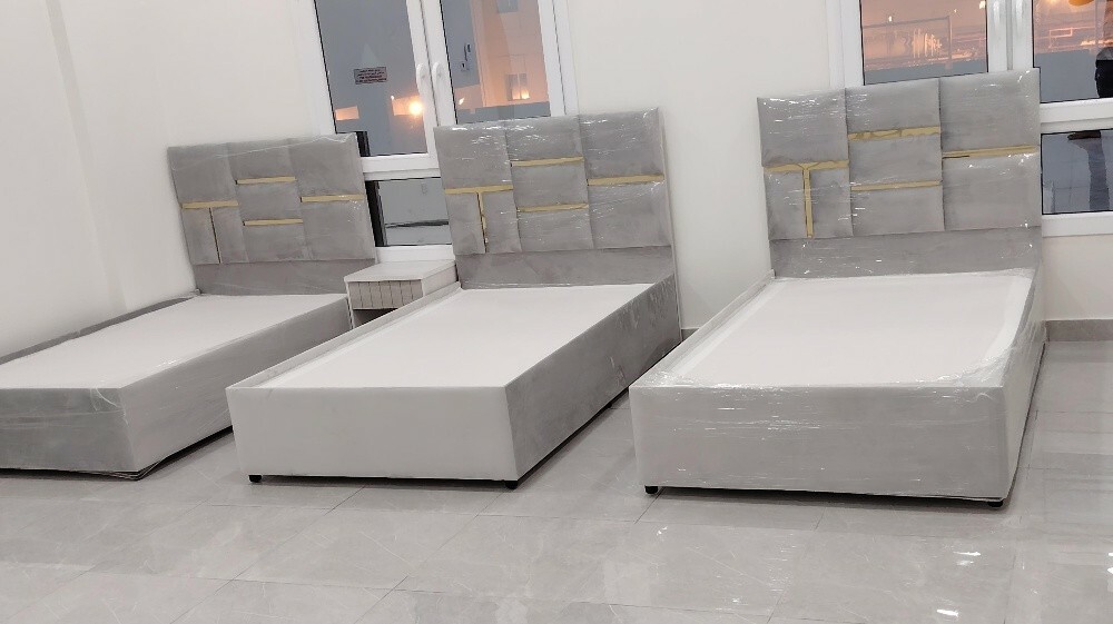 سرير مفرد ومرتبة وخزانة للبيع. 30 - 1