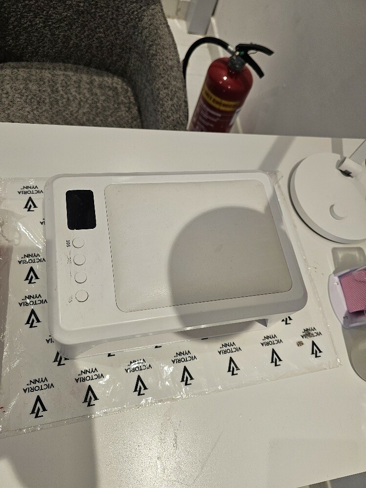 nails salon furniture - 10