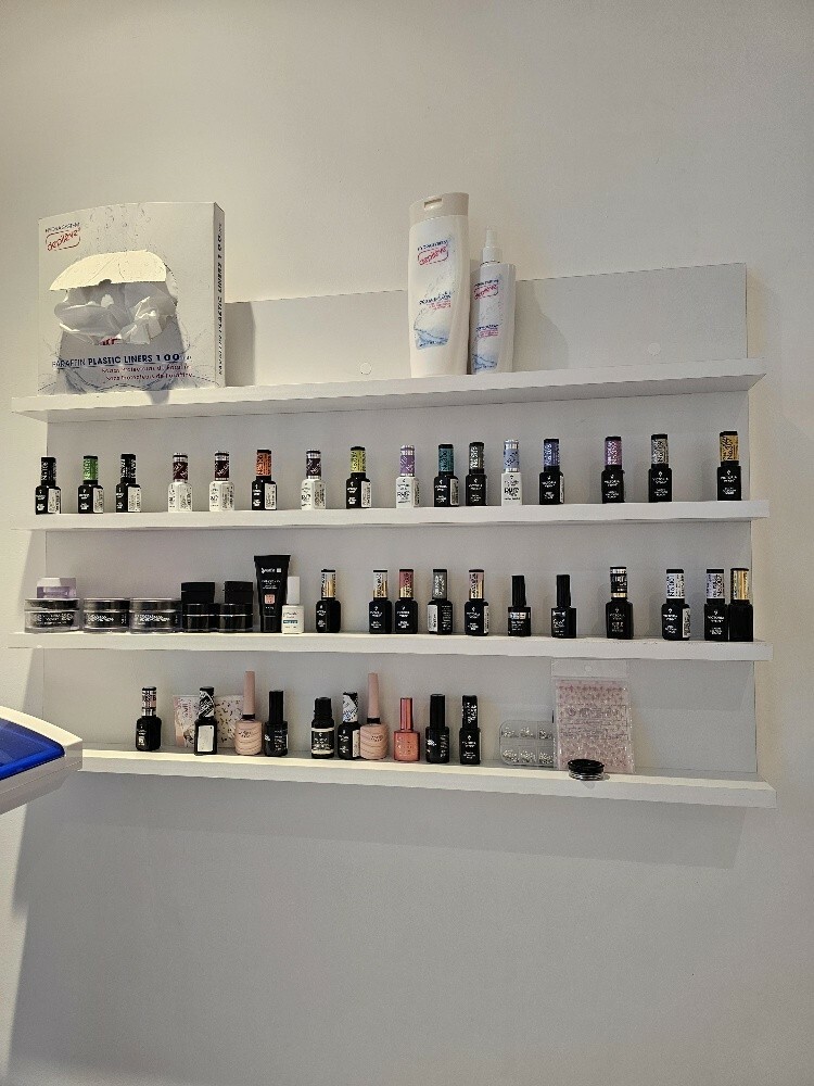 nails salon furniture - 13