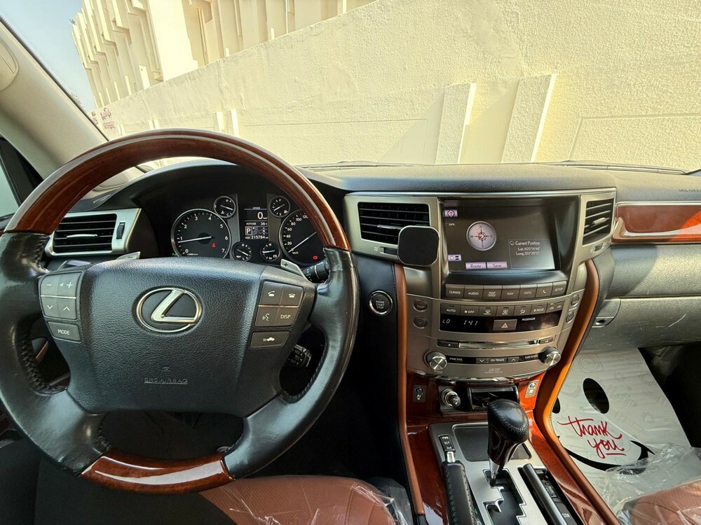 لكزس ال اكس 570 2013 - 8