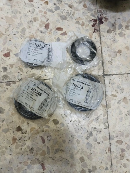 جميع قطع غيار نيسان بيك اب - 6
