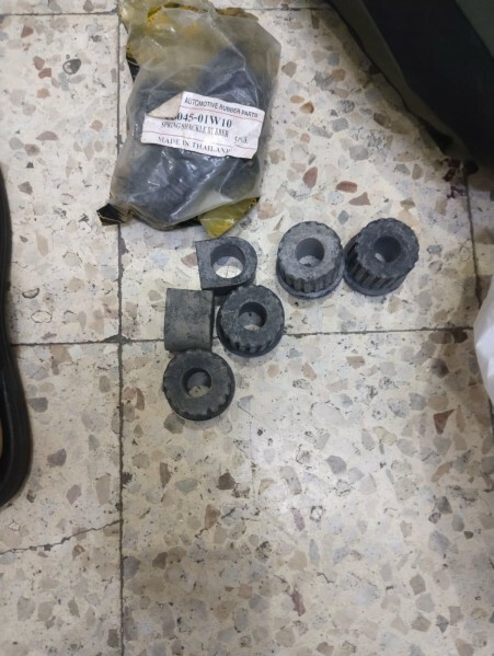 جميع قطع غيار نيسان بيك اب - 17