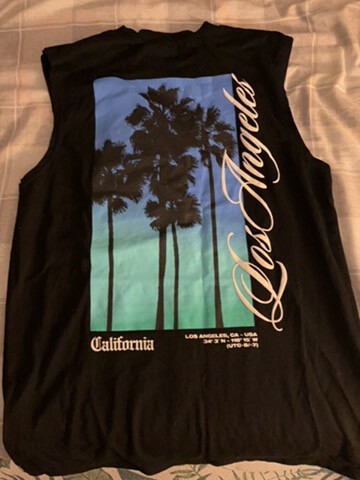 3 shirts 179 QR negotiable price - 5