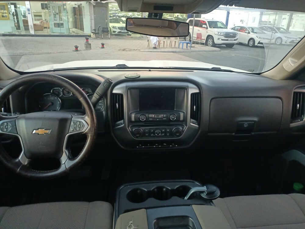 SILVERADO Lt km180000 — photo 6 for sale in Qatar