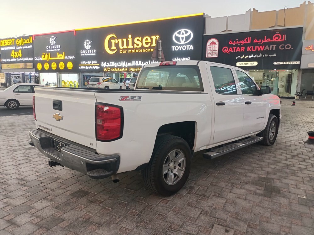 SILVERADO Lt km180000 — photo 4 for sale in Qatar