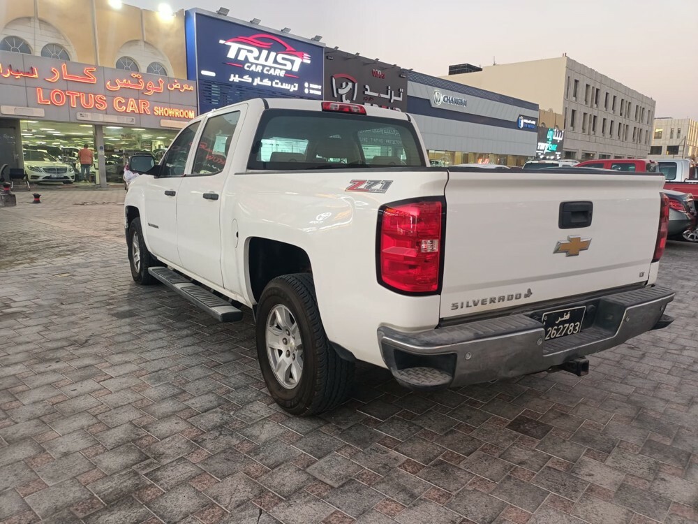 SILVERADO Lt km180000 — photo 5 for sale in Qatar