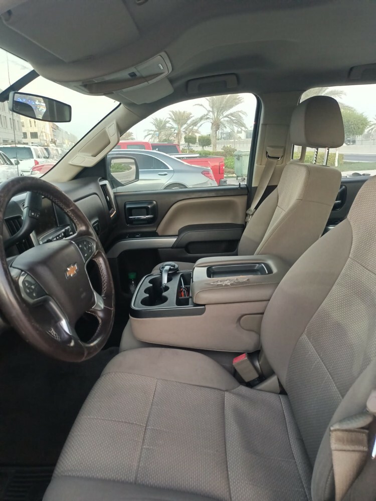 SILVERADO Lt km180000 — photo 8 for sale in Qatar