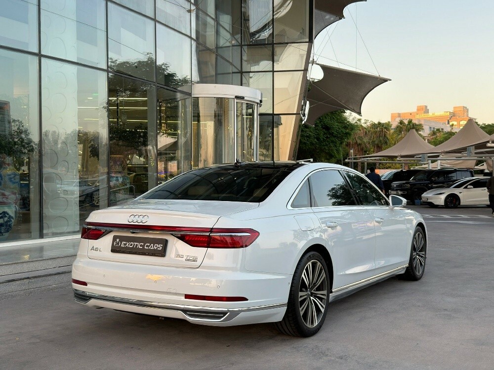 Audi A8 55 TFSI Quattro 2019 — photo 11 for sale in Qatar