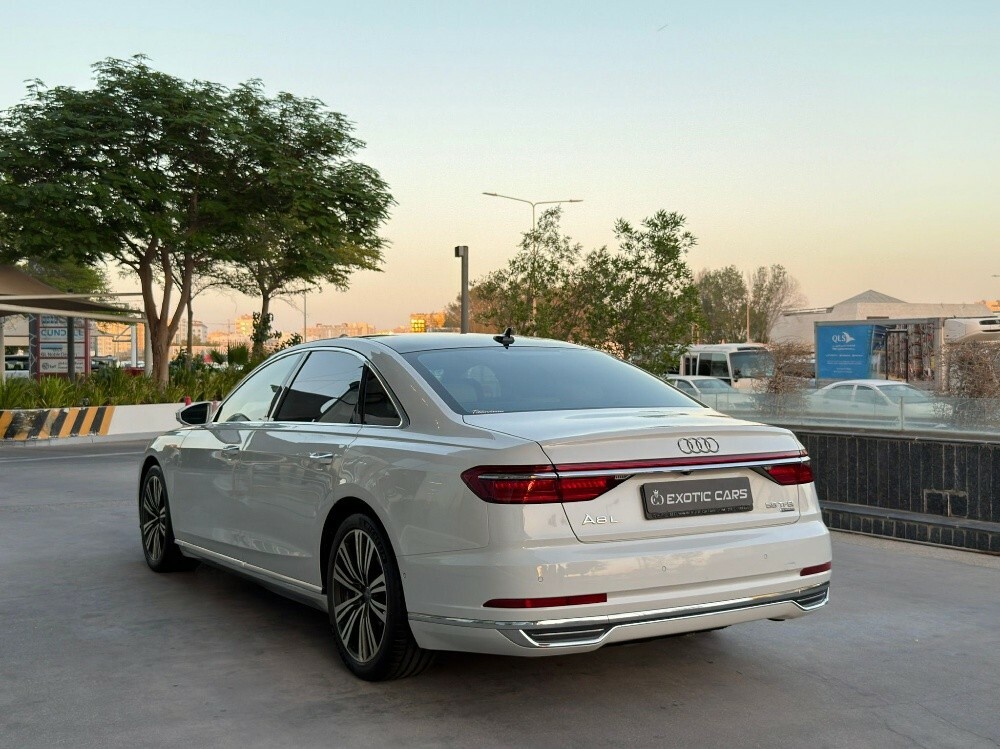 Audi A8 55 TFSI Quattro 2019 — photo 12 for sale in Qatar