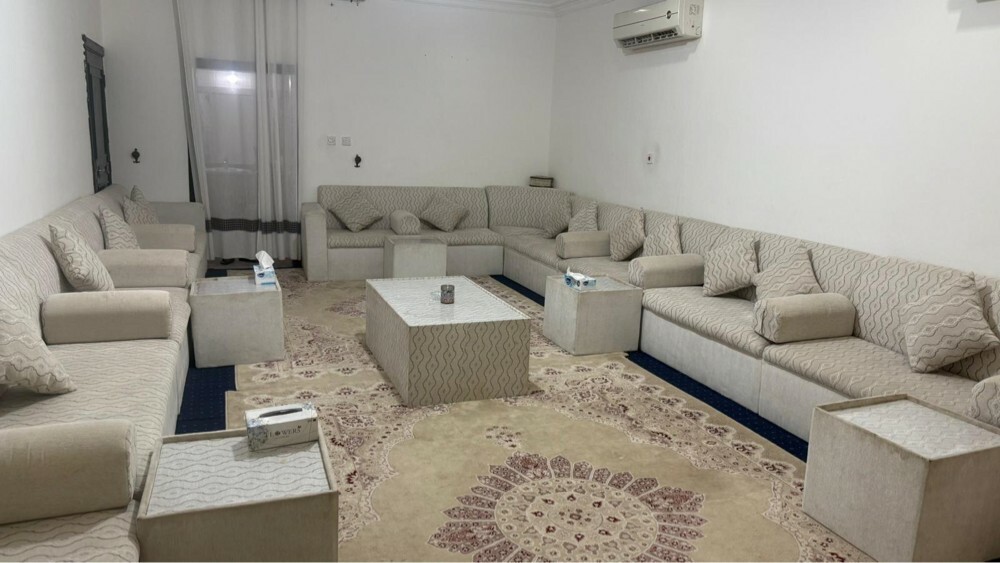 مجلس عربي  - 2