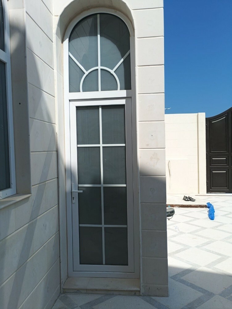 aluminium kitchen and door - 5