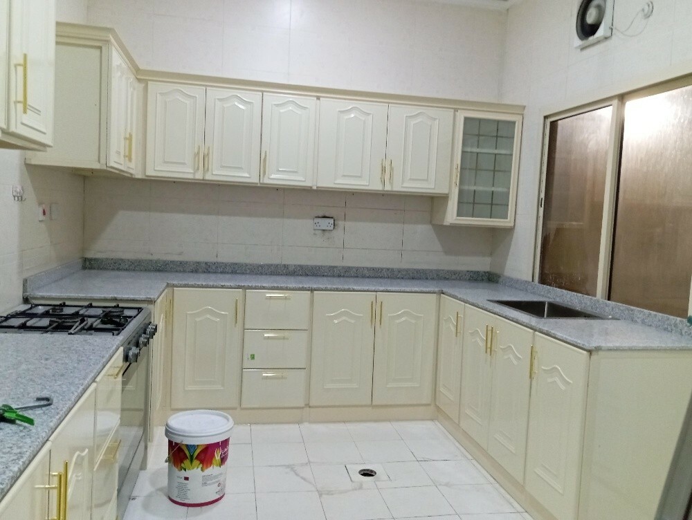Kitchen cabinet - 19