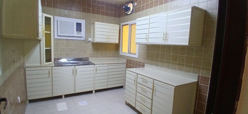 Kitchen cabinet - 11
