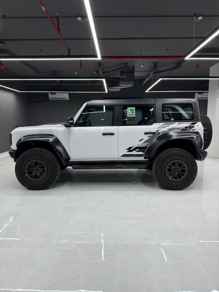 Ford Bronco Raptor - 2023 — photo 3 for sale in Qatar