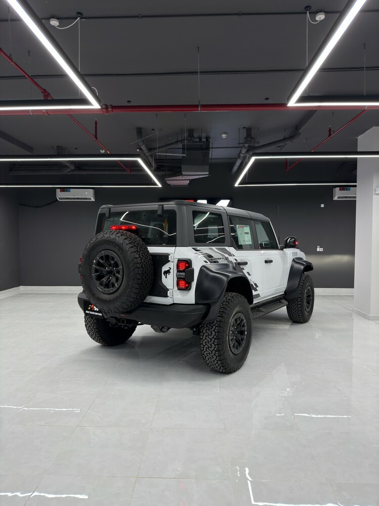 Ford Bronco Raptor - 2023 — photo 2 for sale in Qatar