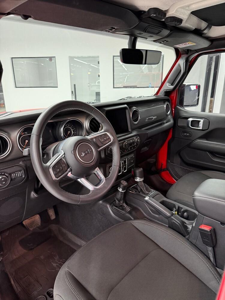 Wrangler Sahara - 2023 — photo 3 for sale in Qatar