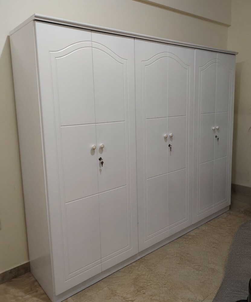 سرير مزدوج ومرتبة متاحة وقيد التص - 13