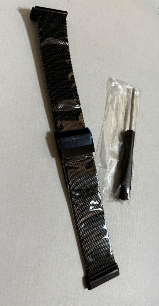 Fitbit Versa Mesh Watch Strap - 2