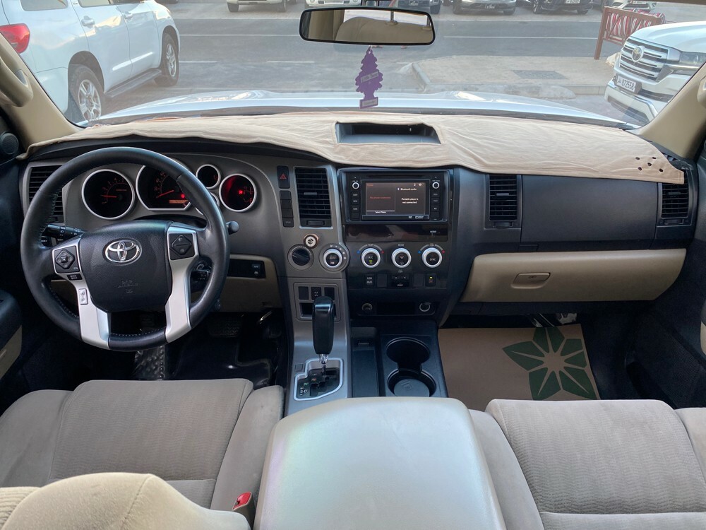 sequoia 2015 — photo 12 for sale in Qatar
