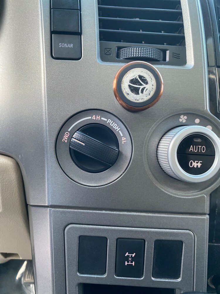 sequoia 2015 — photo 11 for sale in Qatar