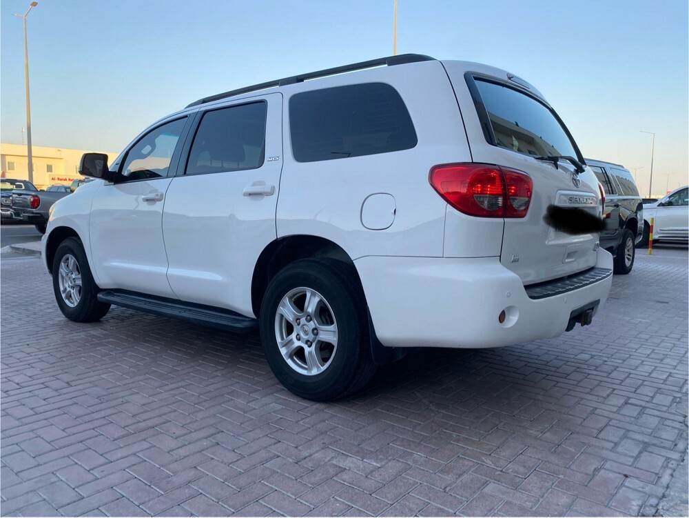 sequoia 2015 — photo 4 for sale in Qatar
