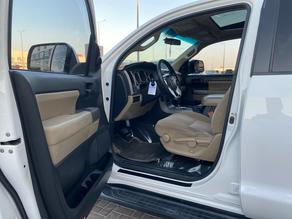sequoia 2015 — photo 7 for sale in Qatar