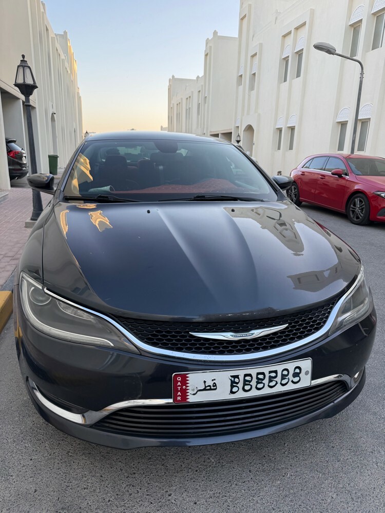 كرايسلر ٢٠٠ - 1