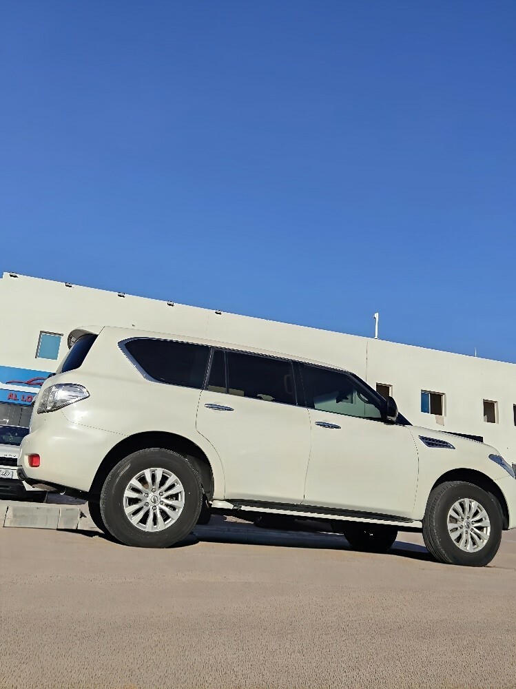 Nissan Patrol Standard 6 cylin — photo 8 for sale in Qatar