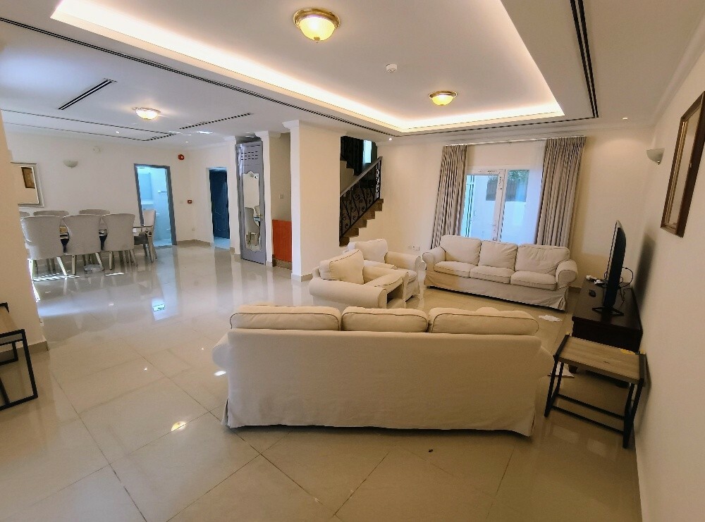 3bhk+1 compound Villa @ muraikh - 12