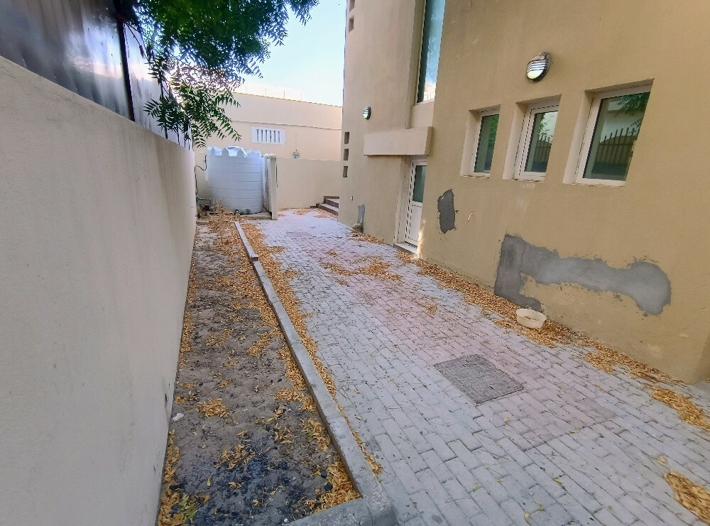 3bhk+1 compound Villa @ muraikh - 5