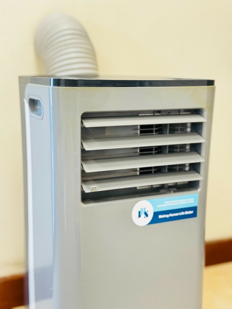 Portable Air Conditioner/Cooler - 5