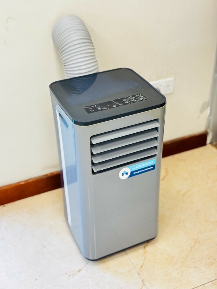 Portable Air Conditioner/Cooler - 2