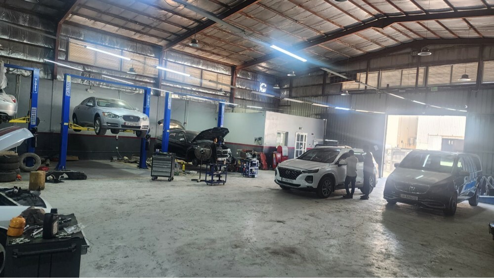 Garage For Rent - 2